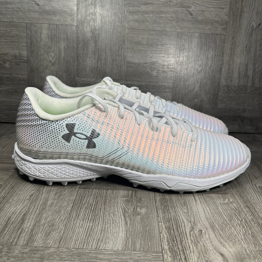 Under Armour Lacrosse Turf Shoes Mens 16 White Iridescent 6006432-100 NEW